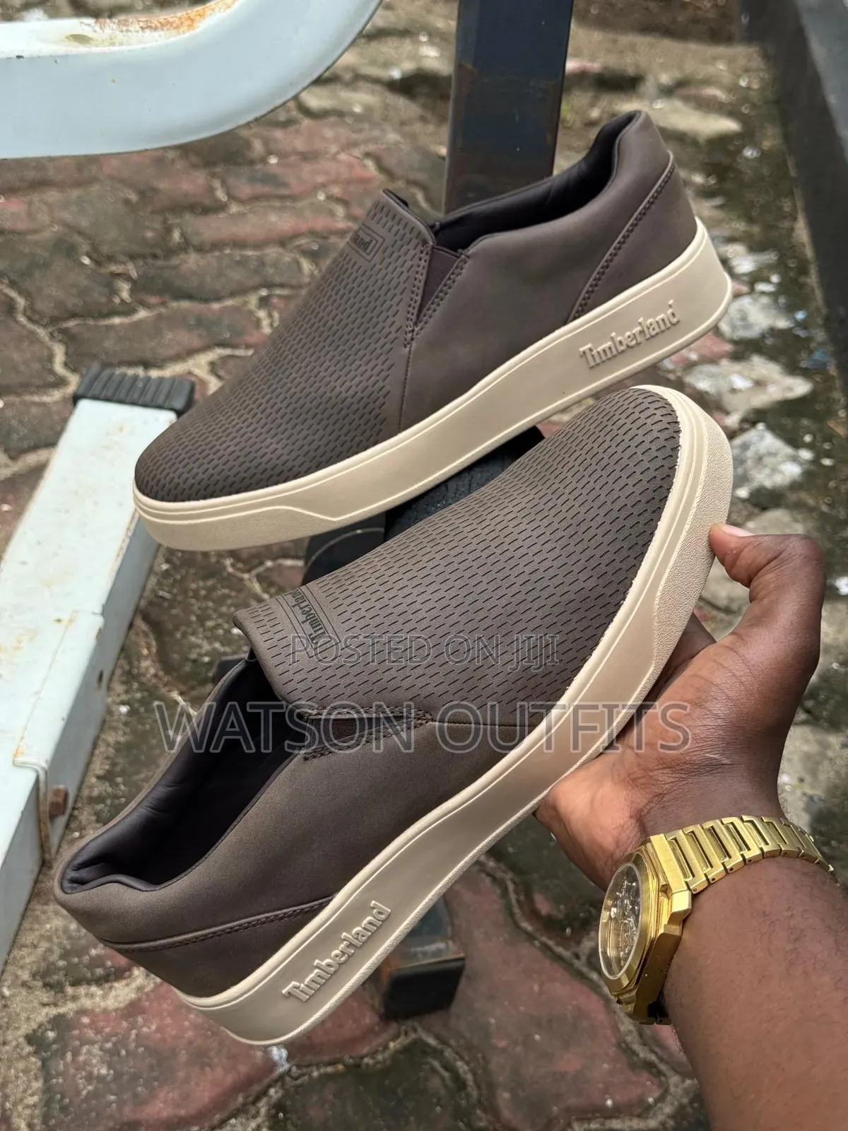 Viatu or Casual Shoes Zisizo Na Kamba