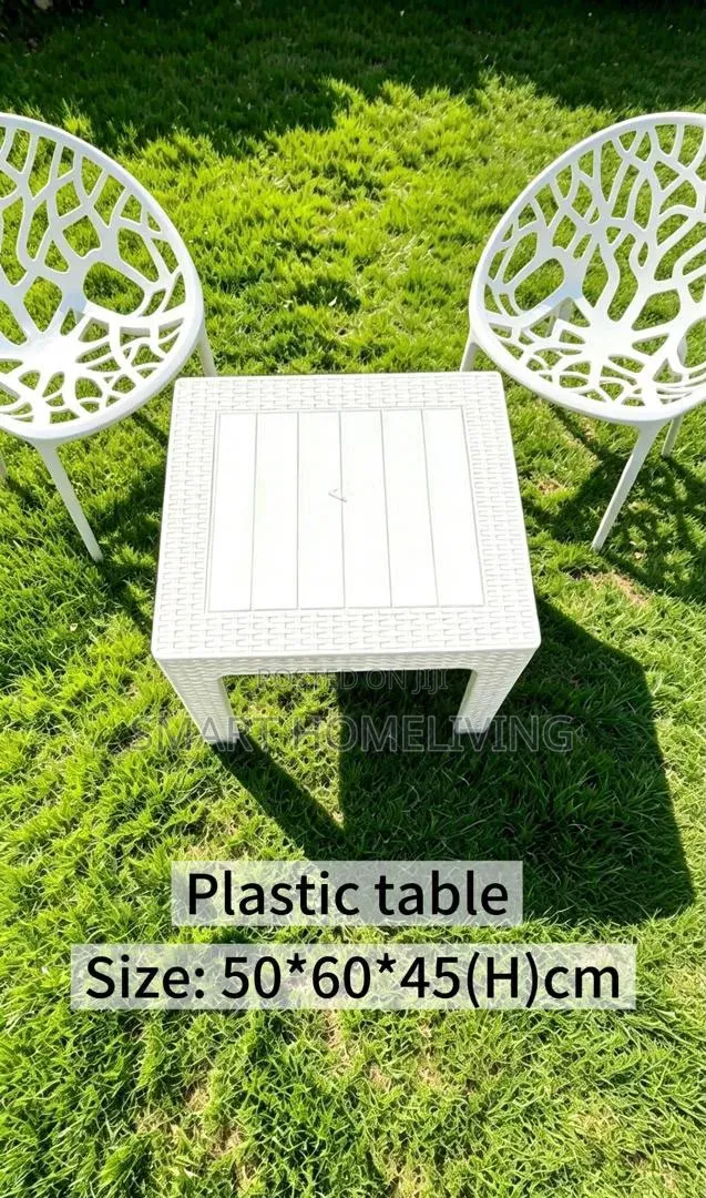 Plastic Outdoor Coffee/Side Table