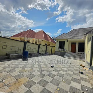 3bdrm House in Goba for rent