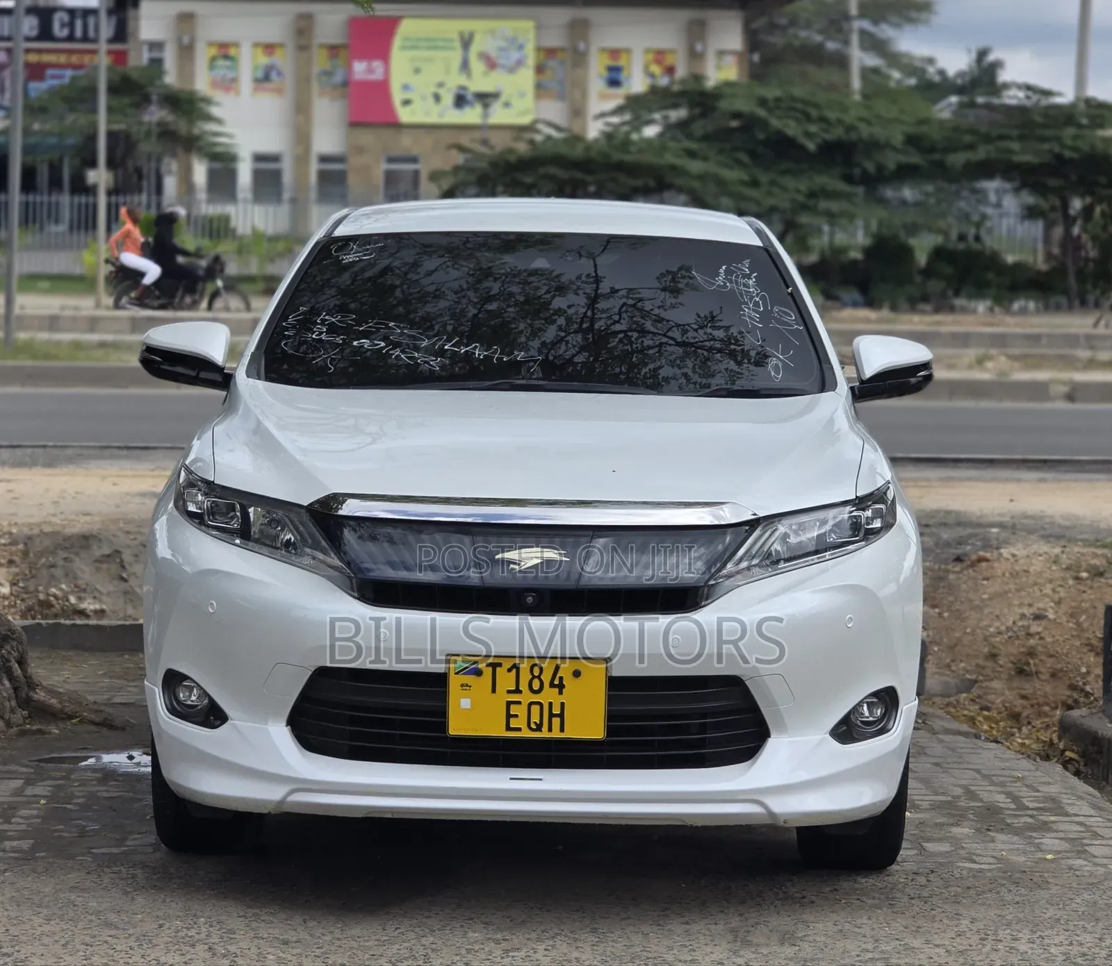 Toyota Harrier 2016 White