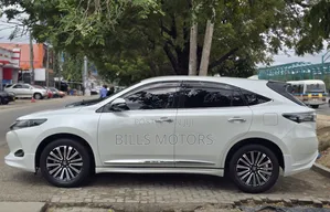 Toyota Harrier 2016 White
