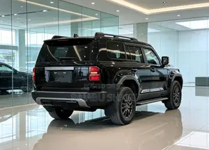 Toyota Land Cruiser Prado 2.8 2025 Black