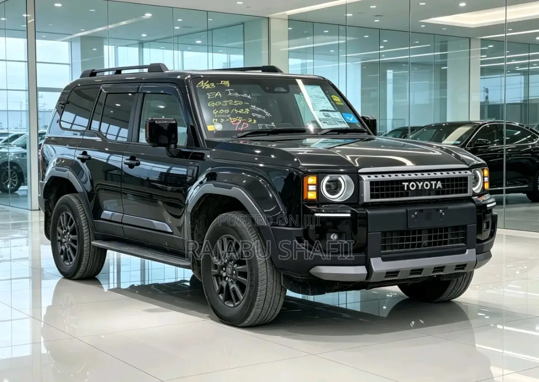 Toyota Land Cruiser Prado 2.8 2025 Black