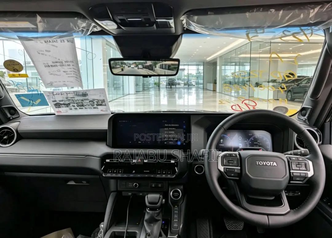 Toyota Land Cruiser Prado 2.8 2025 Black