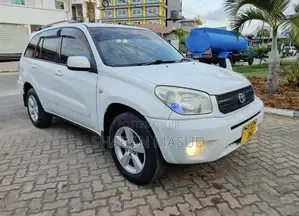 Toyota RAV4 1.8 2005 White