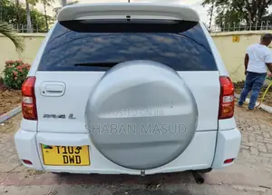 Toyota RAV4 1.8 2005 White