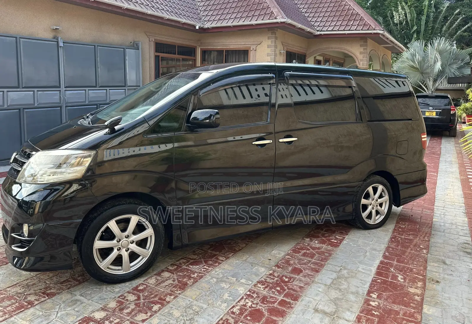 Toyota Alphard 2007 Black