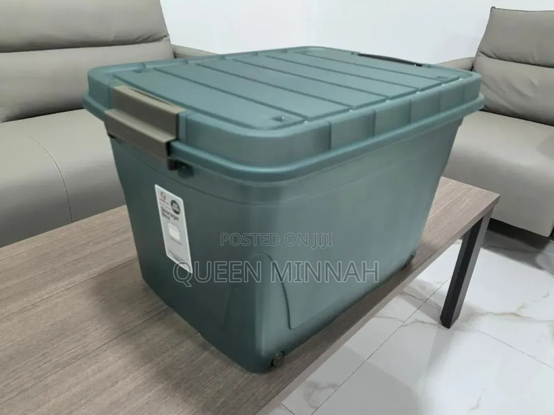 120-Liter Plastic Storage Box
