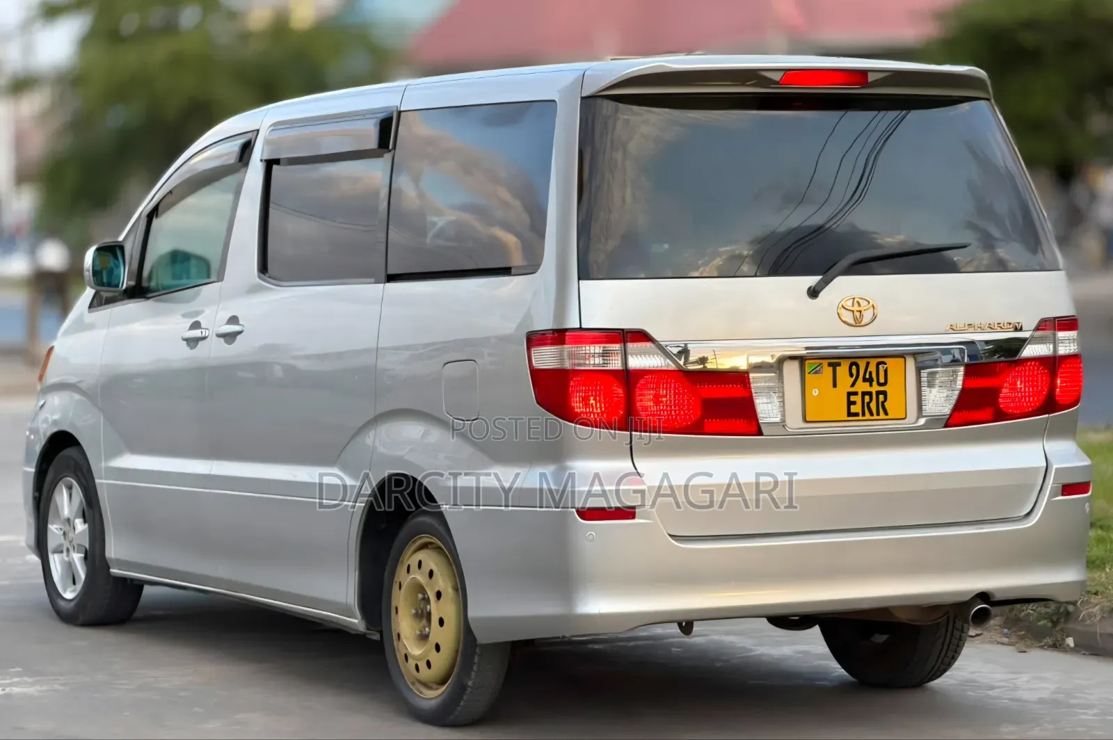 Toyota Alphard 2006 Silver
