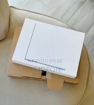 New Laptop Apple MacBook Air 2026 M5 16GB Apple M5 SSD 512GB