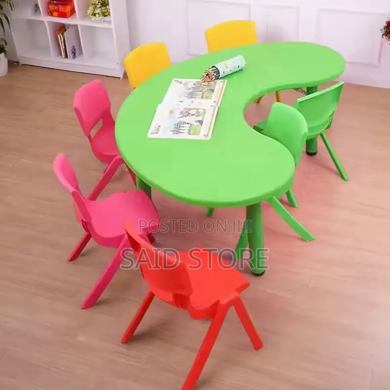 TQH Children's Table Suit Baby Toy Set Plastic Gaming Table Learning