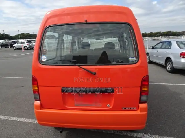 Suzuki Every Wagon 2003 Red