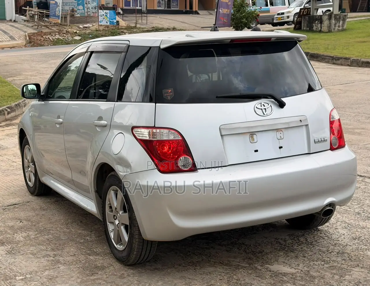 Toyota IST 2006 Silver
