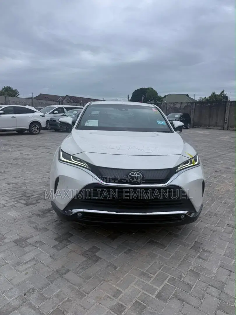 Toyota Harrier 2020 White