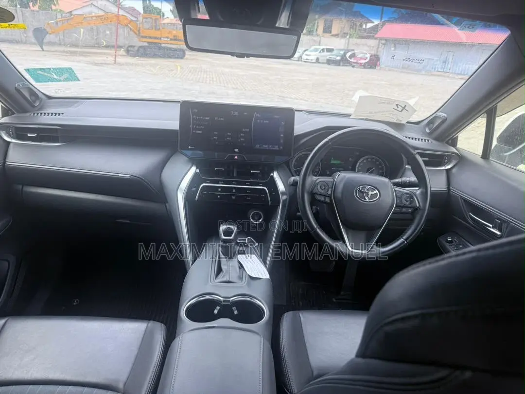 Toyota Harrier 2020 White