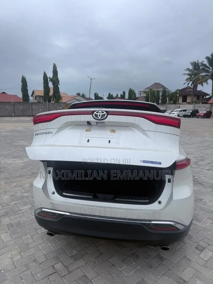 Toyota Harrier 2020 White