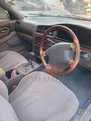 Toyota Cresta 2003 White