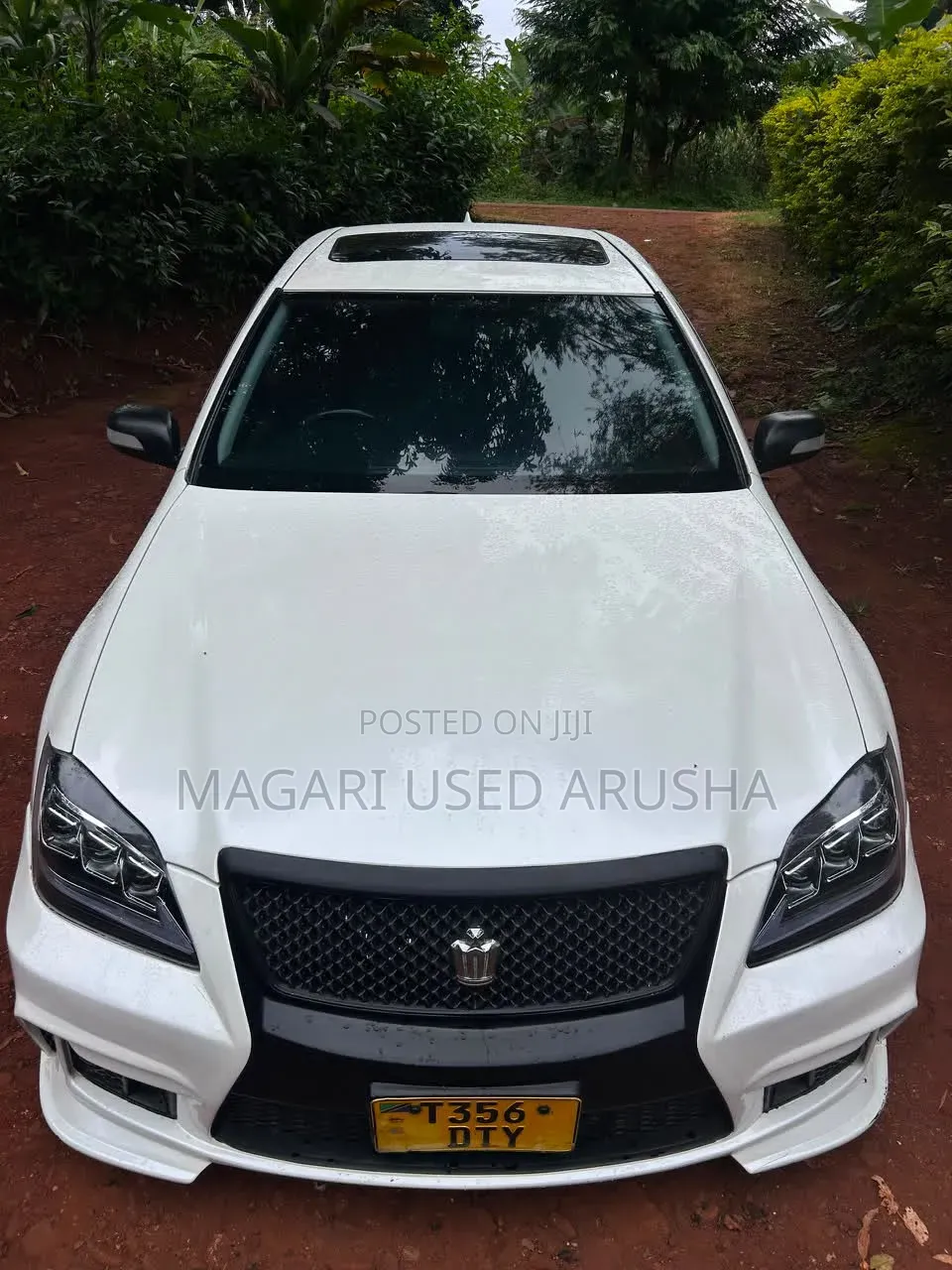 Toyota Crown Royale 2005 White