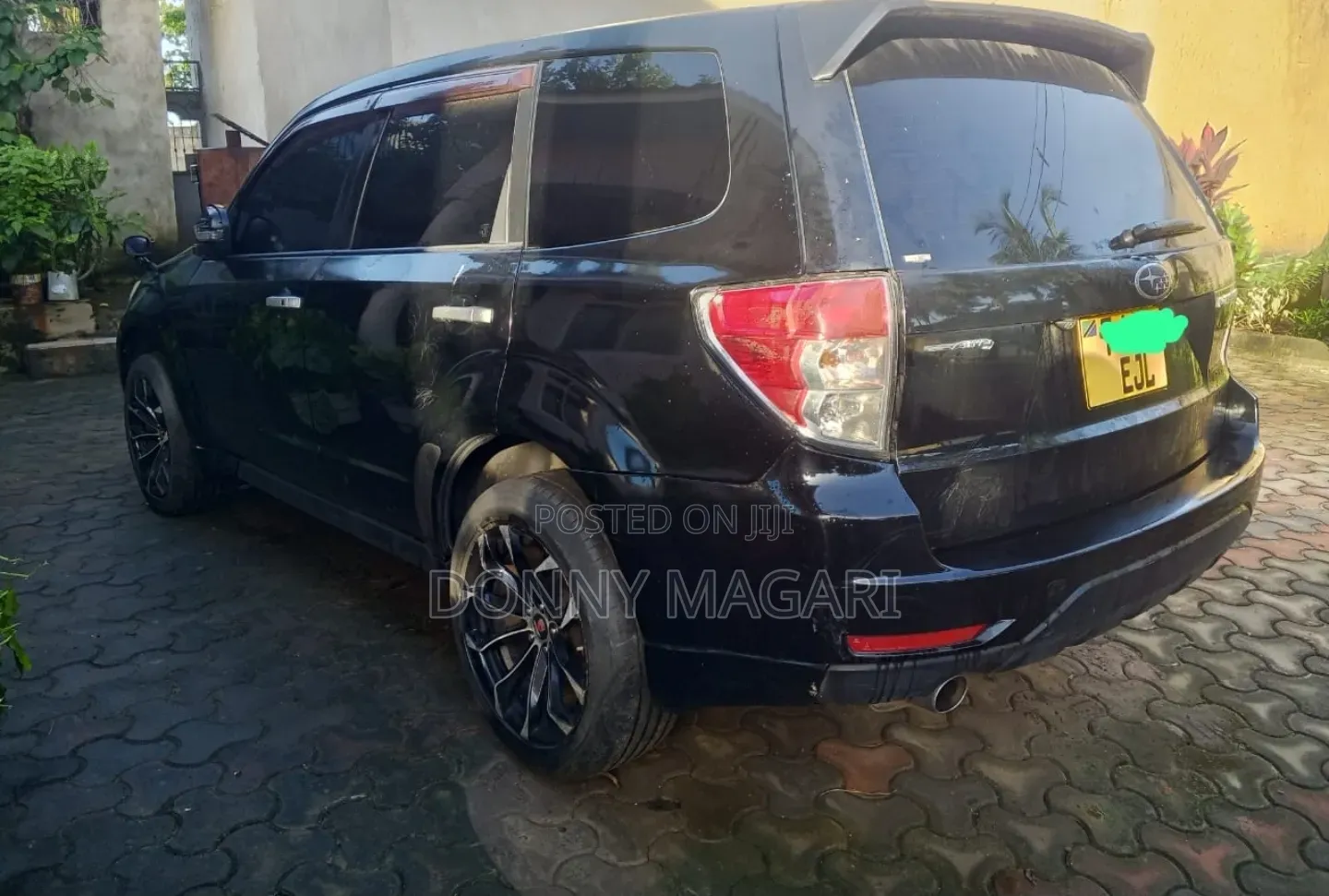 Subaru Forester 2011 Black
