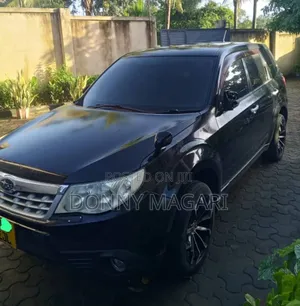 Subaru Forester 2011 Black