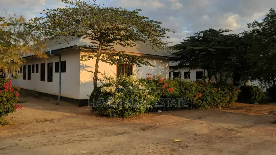 *Eneo La Ekari 3.7 Linauzwa Mbwanga-Mipango, Dodoma*