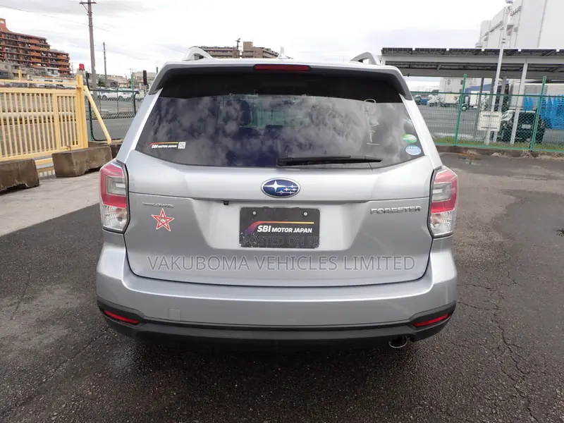 Subaru Forester 2016 Silver