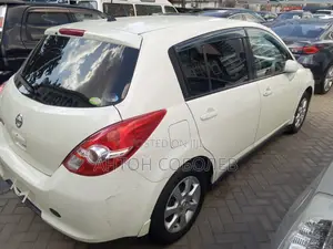 Nissan Tiida 2011 White