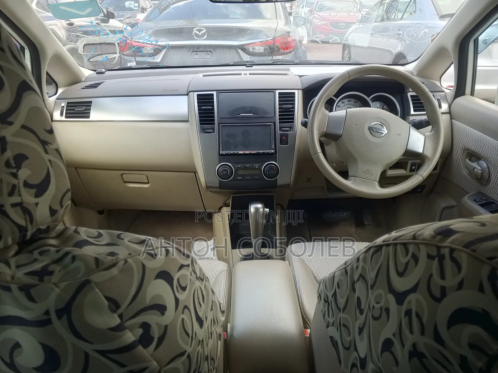 Nissan Tiida 2011 White