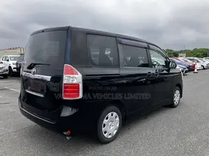 Toyota Noah 2009 Black