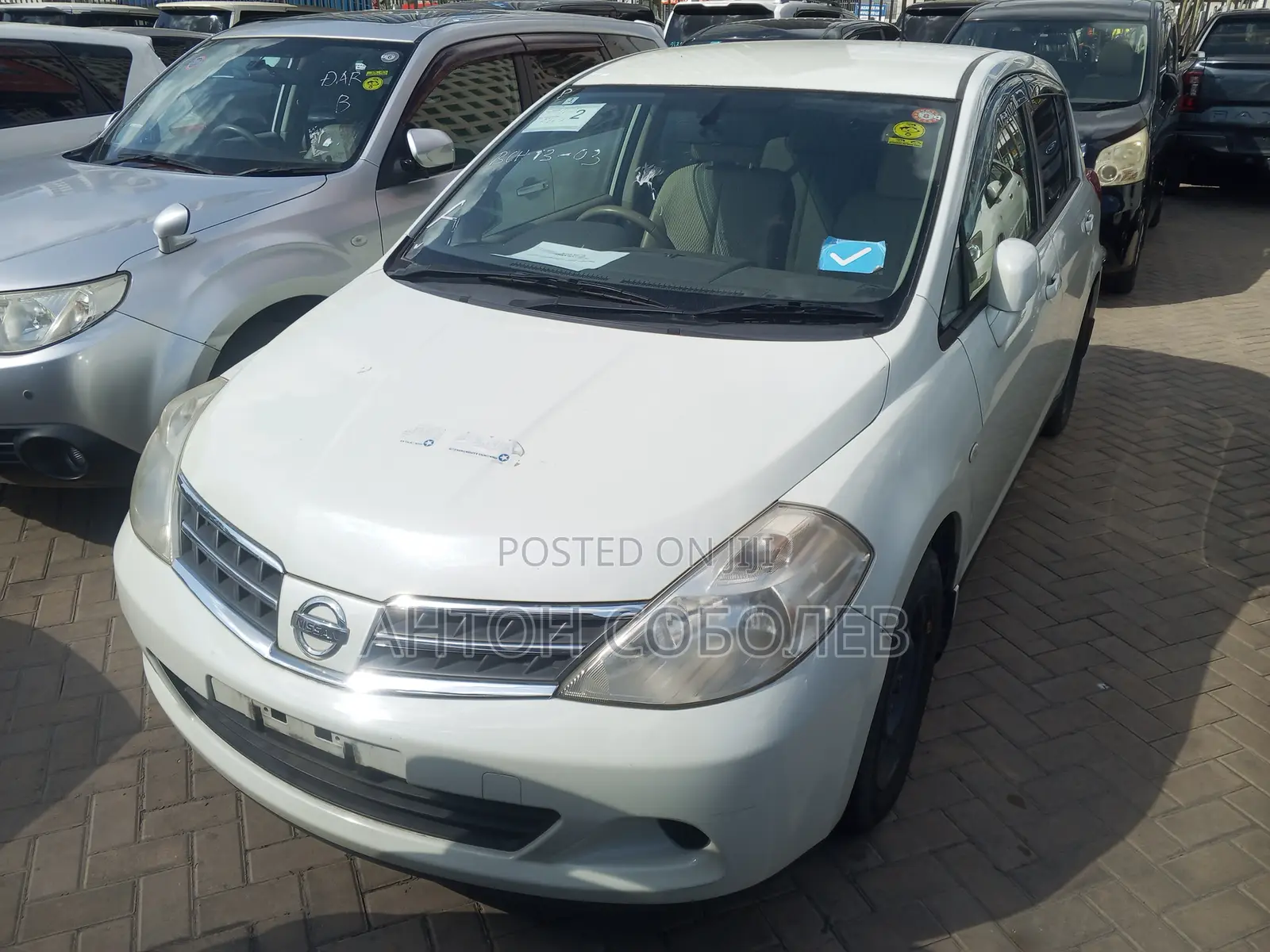Nissan Tiida 2012 White