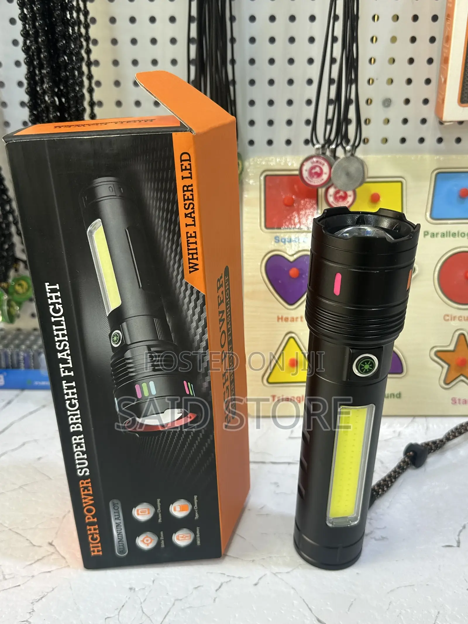 Ultra /Bright /Rechargeable Flashlight’S