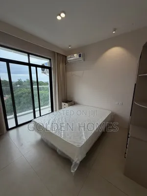 Furnished 2bdrm Apartment in Oyster Bay for rent