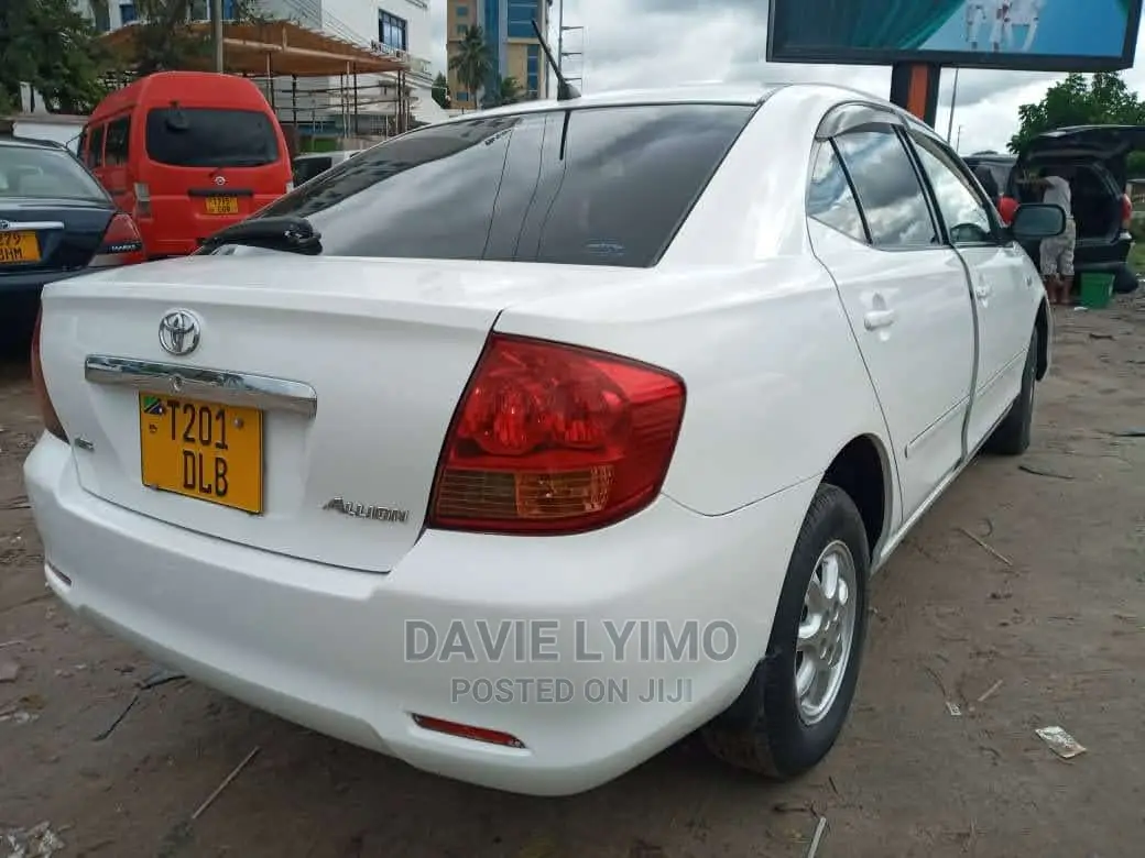 Toyota Allion 2002 White