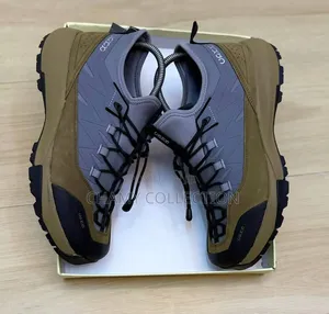 Viatu Original Vya Kiume /Sneaker