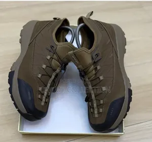 Viatu Original Vya Kiume /Sneaker