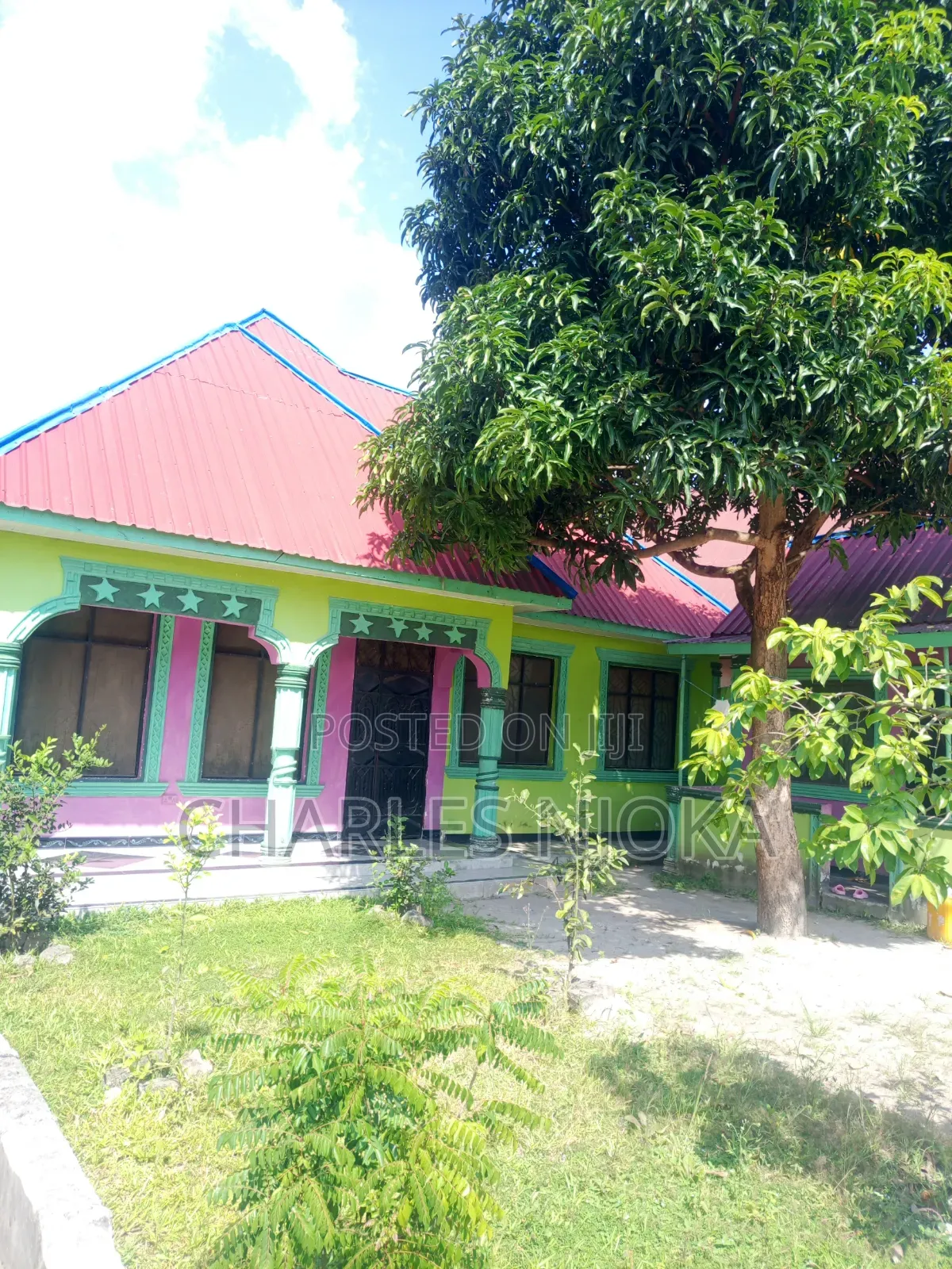 Furnished 8bdrm House in Rada Chuo, Ilala for sale