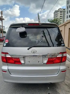 Toyota Alphard 2005 Silver