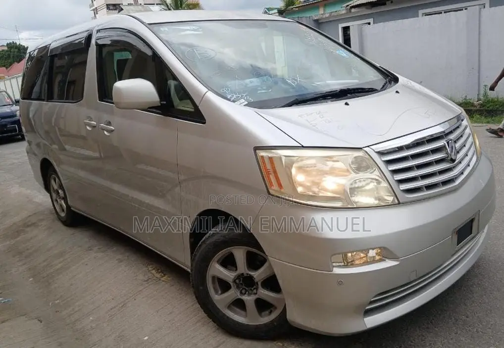 Toyota Alphard 2005 Silver