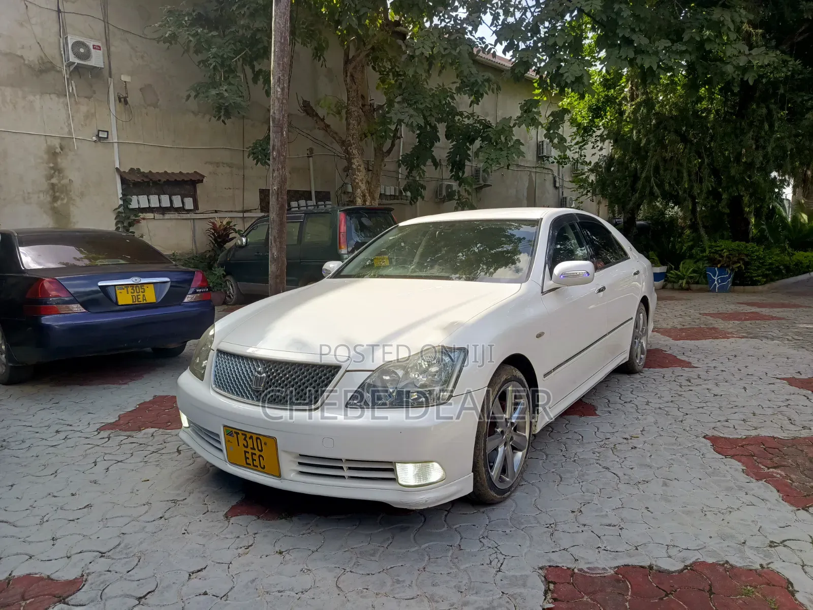 Toyota Crown 2007 White