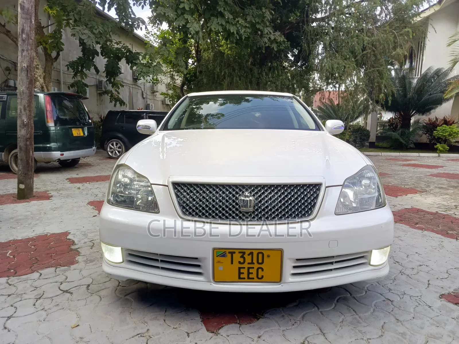 Toyota Crown 2007 White