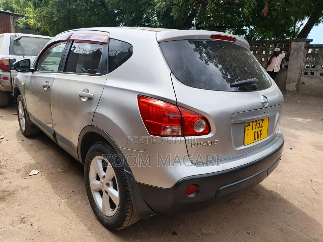 Nissan Dualis 2010 Silver