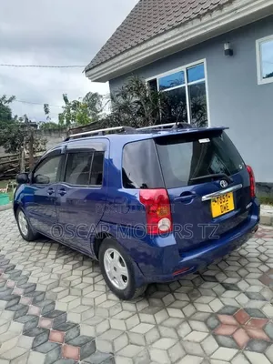 Toyota Raum 2007 Blue