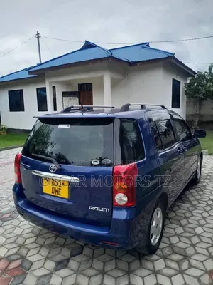 Toyota Raum 2007 Blue