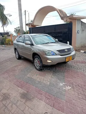Toyota Harrier 2005 Silver