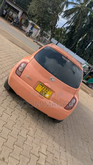 Nissan March 2006 Beige