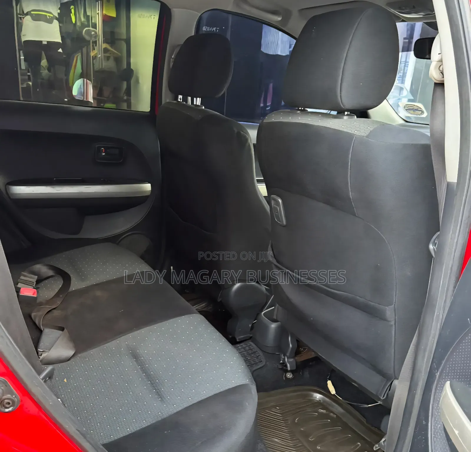 Toyota IST 2006 Red