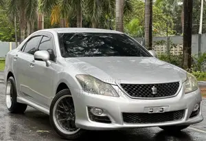 Toyota Crown 2009 Silver