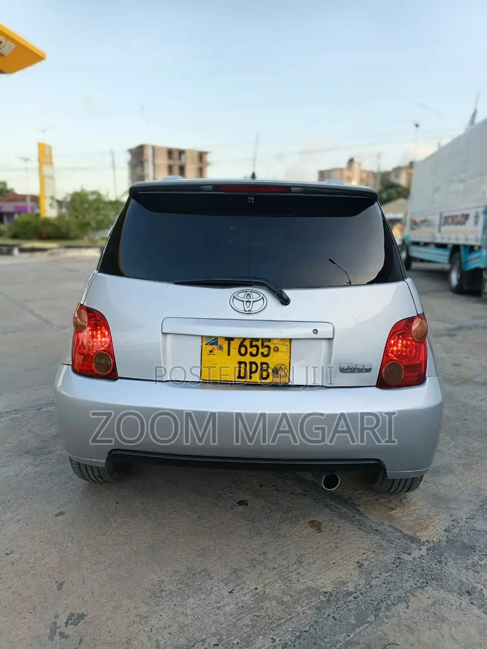 Toyota IST 2006 Silver