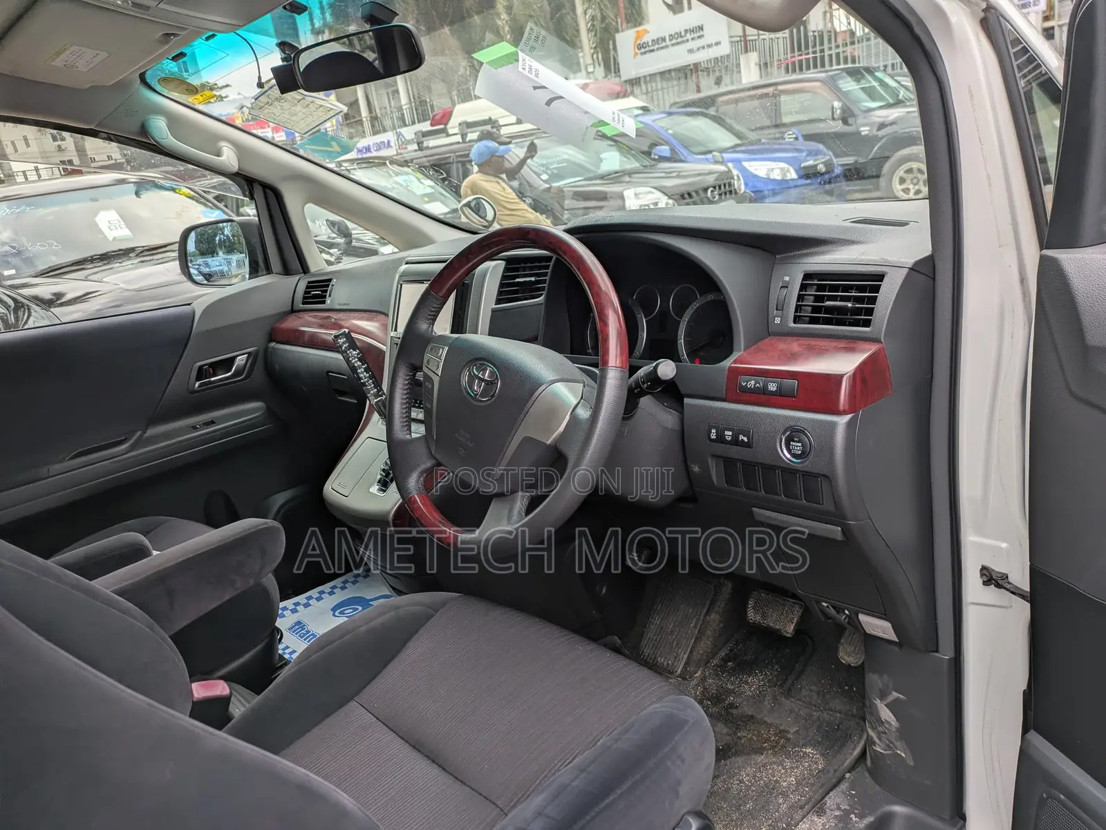 Toyota Alphard 2011 White
