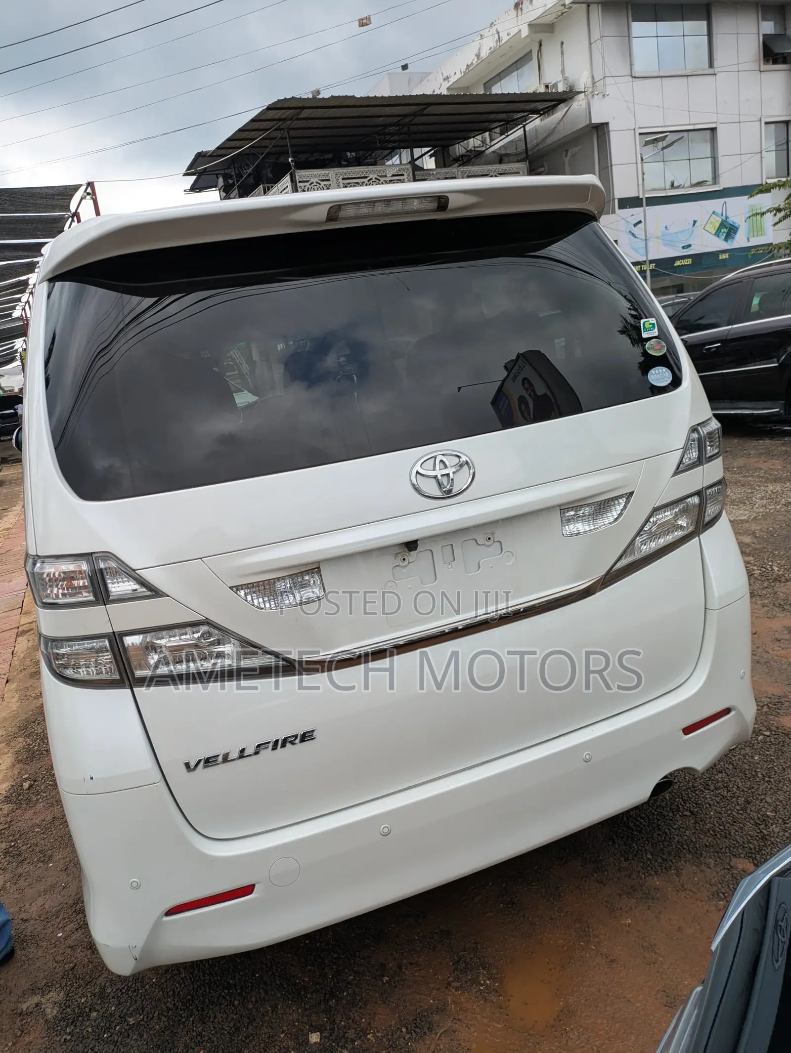 Toyota Alphard 2011 White
